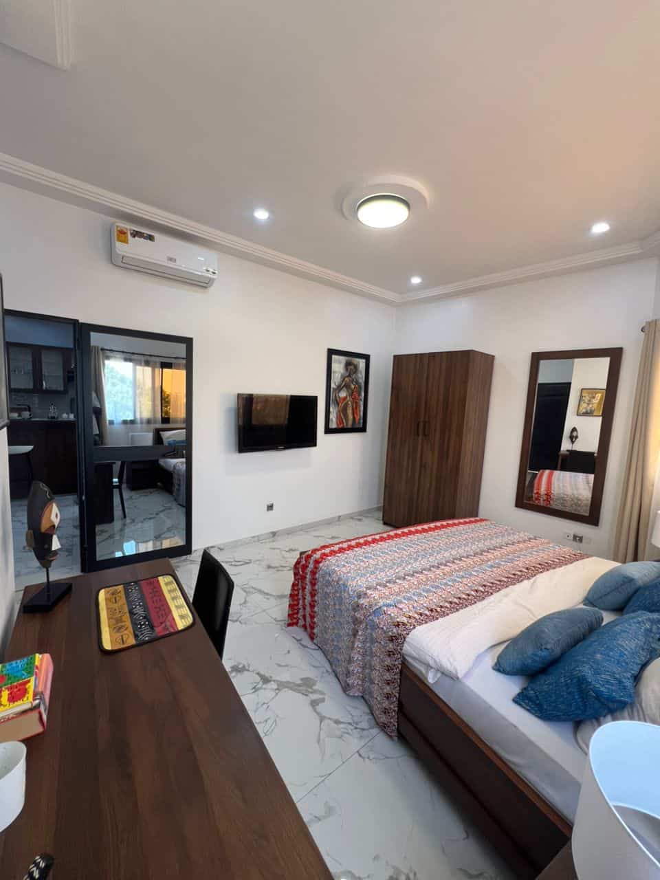 WhatsApp Image 2026-02-06 at 19.49.13